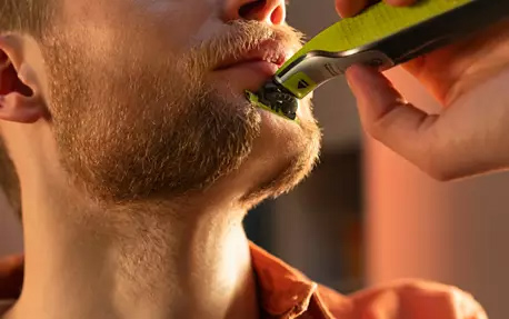 Raka sk&auml;gglinje &ndash; tips f&ouml;r att raka nacken 